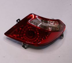 Silverfox: Takavalo oikea