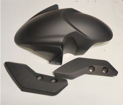 Kruiser Heritage: Etulokasuoja + sivulevyt, musta