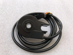 Kruiser mopo: Jalkatuen sähkölukko