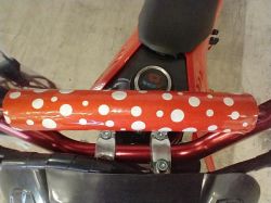 Kids Cross Ohjaustangon pehmike, punainen